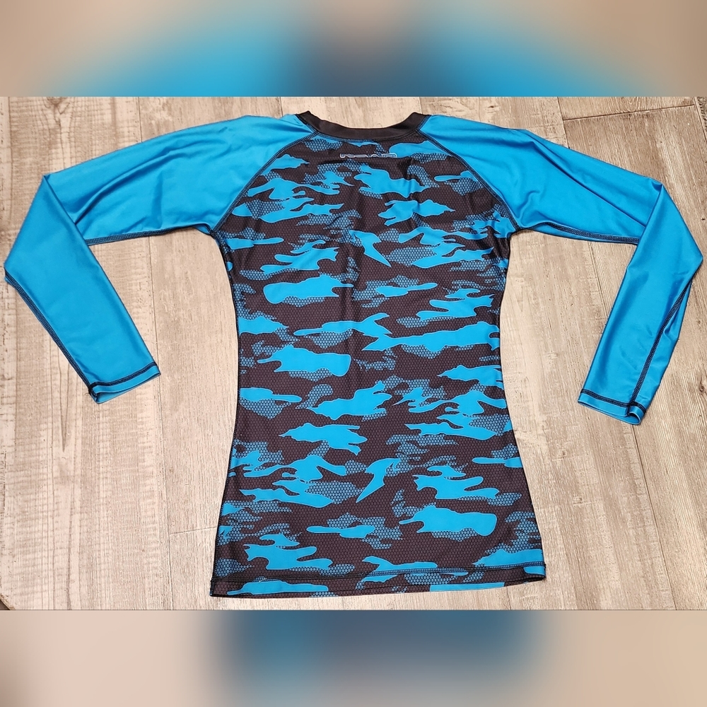 Roar grappling shirt